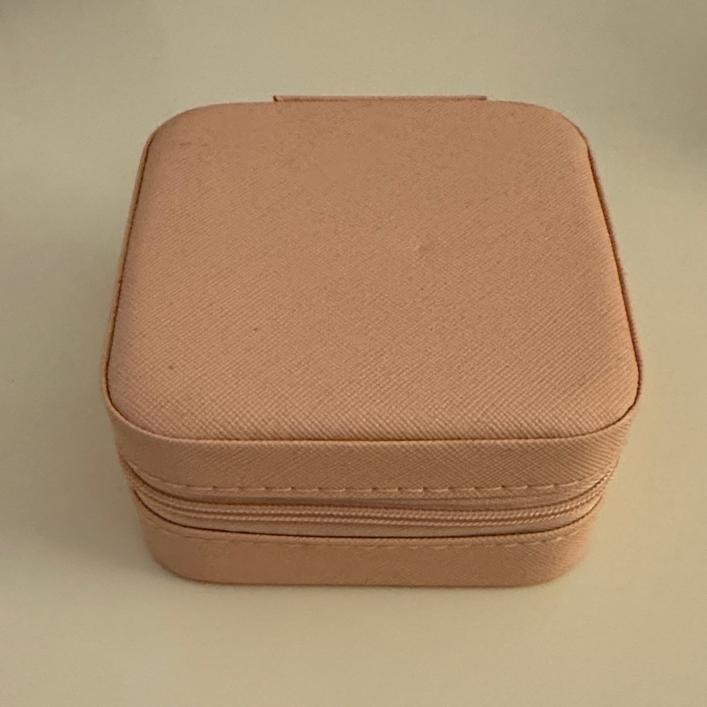 Elegant Pink Jewelry Box - Picture 2 of 2